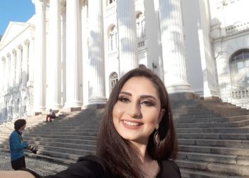 Após universidade em que estudava ser bombardeada na Síria, refugiada encontrou acolhimento na UFPR e inspirou criação de novas políticas públicas